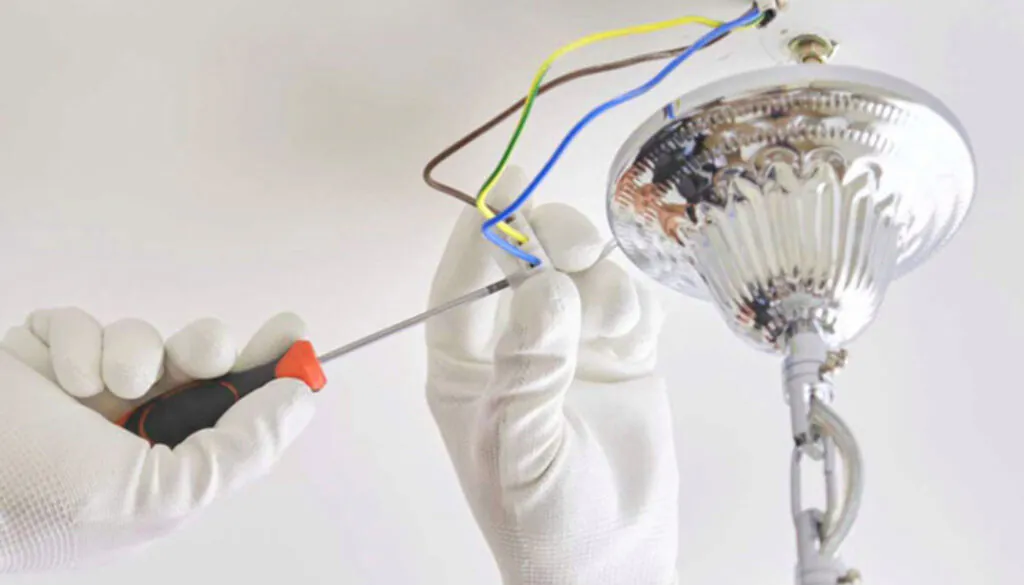 نصب لوستر دو پل